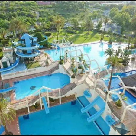 Precioso Apartamento Con Piscinas Y Vistas Al Mar. Benalmadena Exterior photo