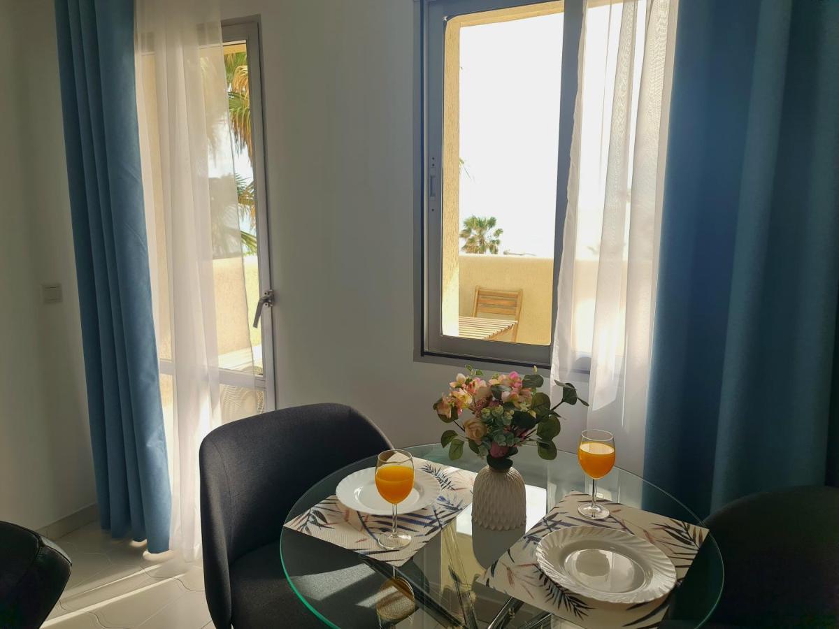Appartement Precioso Con Piscinas Y Vistas Al Mar. *