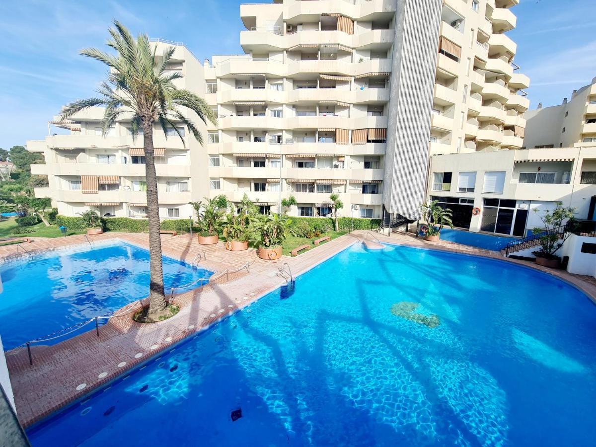 Appartement Precioso Con Piscinas Y Vistas Al Mar. *